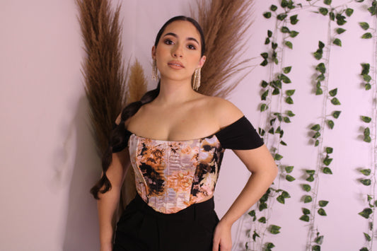 “Vintage Off Shoulder Corset”